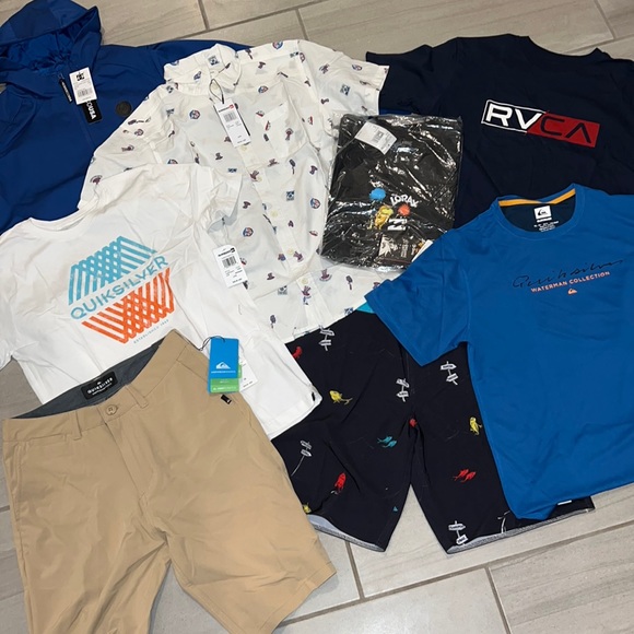 🤙🏻 TEEN BOY CLOTHING BUNDLE BOX LOT OF 8 QUIKSILVER AND RVCA ALL NEW 🔥 - Picture 3 of 8